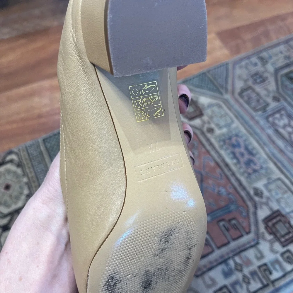 Everlane The Day Heel Light Taupe Leather Ballet Shoe Beige Tan Nude Sz 7.5 Chic